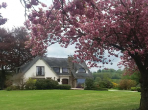 Elegant villa in Stavelot with fitness and playroom and an incredible garden